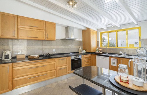 Aldeia do Golfe Ski Chalet | Hopstays - Vilamoura Aldeia do Golfe C3