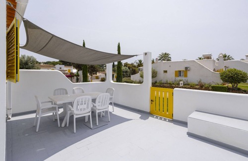 Aldeia do Golfe Ski Chalet | Hopstays - Vilamoura Aldeia do Golfe C3