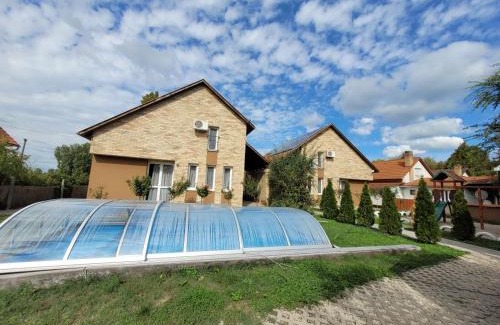 Nagybaracska Apartment | Horgász-Lak vendégház