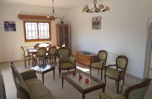 Kiti Apartment | Horizon Luxury Apartment 2