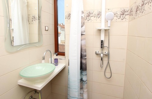 Rovinj Apartment | HORIZONT Studio 2nd floor
