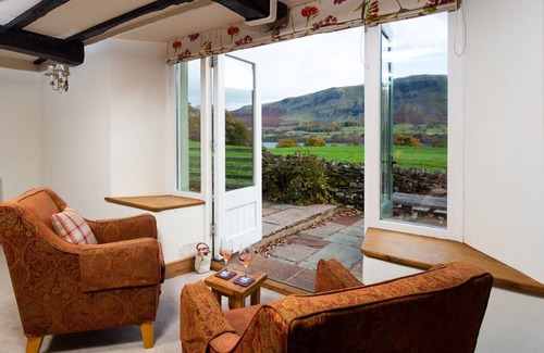 Watermillock Cottage | HORROCKWOOD FARM, pet friendly, with open fire in Watermillock