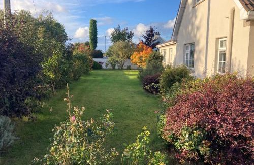 Moycarky House | Horse and Jockey Lodge