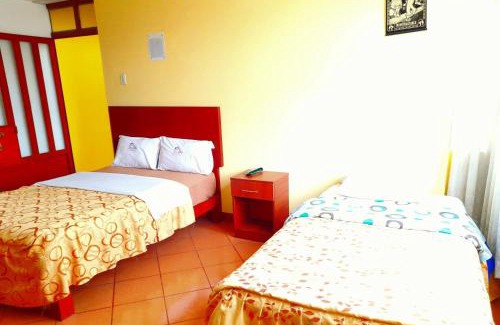 El Tambo Hotel | Hospedaje Las Lilas