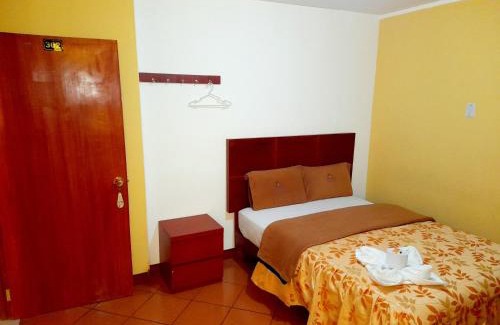 El Tambo Hotel | Hospedaje Las Lilas