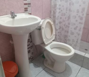 Tumbes House | HOSPEDAJE MARISCAL CASTILLA