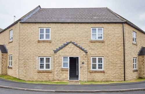 Consett House | Host & Stay | Aynsley Mews