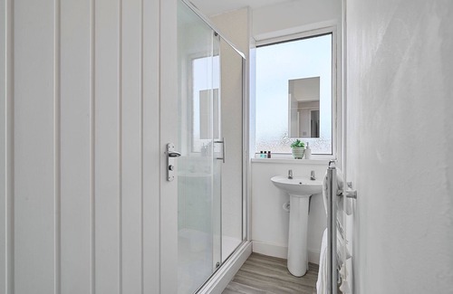 Staple Hill House | Host & Stay | Bristol BS7