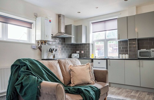 Worcester Apartment | Host & Stay | Bromyard Flat 2