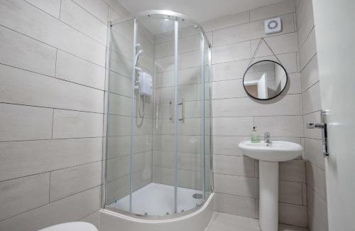 Worcester Apartment | Host & Stay - Bromyard Flat 2