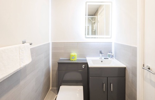 Darlington Apartment | Host & Stay | Clifton Studio 5