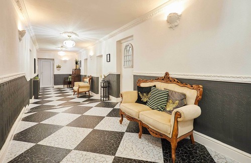 Redcar Apartment | Host & Stay | Regency Mansions Apartment