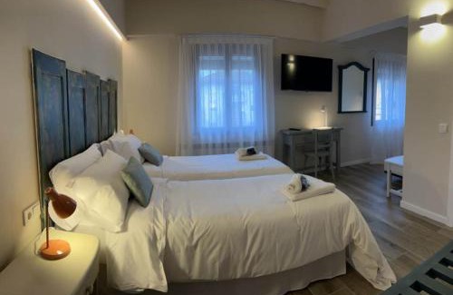 La Pobla de Lillet House | Hostal Cal Pericas