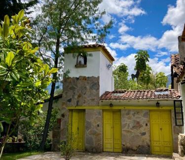 Susacon House | Hostal Finca La Violeta