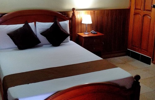 Holguin House | Hostal La Casona