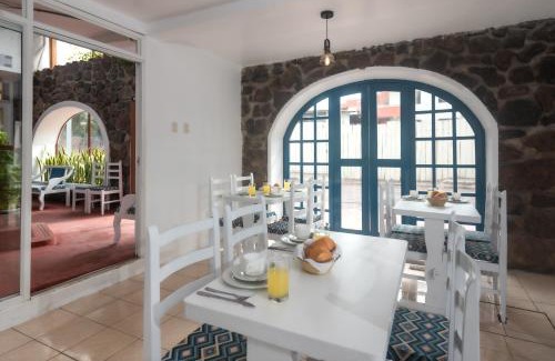 Bahia de la Academia Hostel | Hostal North Seymour