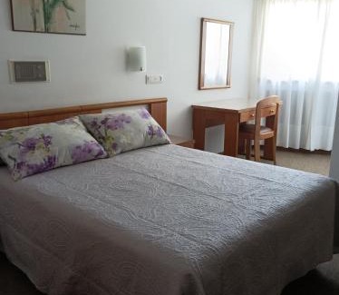 La Coruna House | Hostal Palas