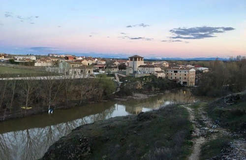 San Miguel de Bernuy House | Hostal RR