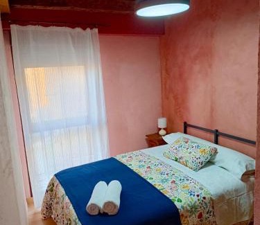 Sahagun House | Hostal Sahagún