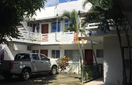 Pedernales House | Hostal Sarai