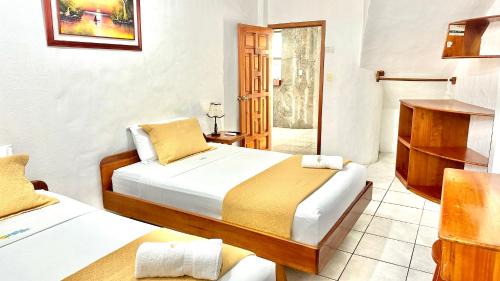 Bahia de la Academia Hotel | Hostal Sueños Silvestres