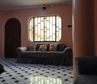 Caral Hotel | Hostal Venecia