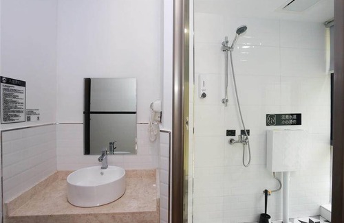 Central Business District Hostel | Hostel ∙ 8 guests