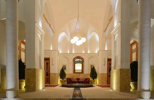 Kāshān Hostel | Hostel ∙ 8 guests