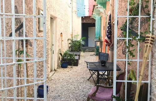 Miramar Hostel | Hostel ∙ 8 guests