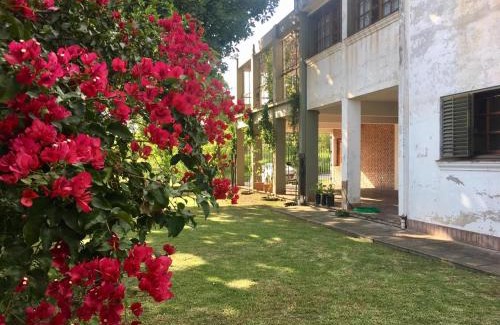 San Salvador de Jujuy Hotel | Hostería Familiar El Ceibo