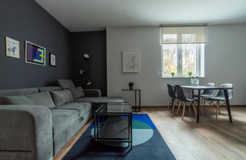 Stari Grad Apartment | HostGost Selected Suites - Botanical Garden