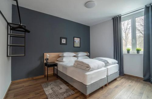 Stari Grad Apartment | HostGost Selected Suites - Botanical Garden