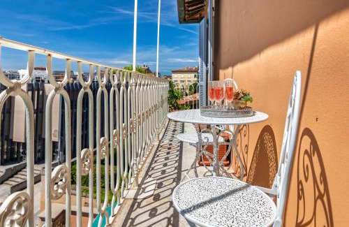 Pisa City Centre Apartment | Hostly-San Giuseppe Luxury Apartment-By the Tower