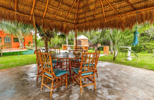 Chelem Bed & Breakfast | HostPal Villas Flamingo Chelem