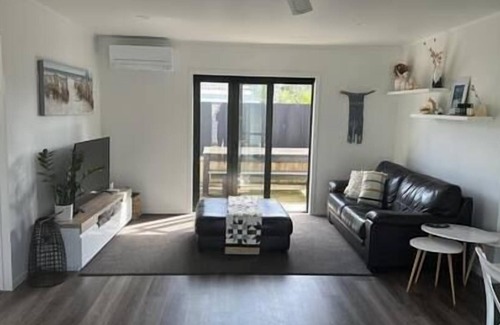 Whangamata House | Hosts on the Coast Tamaki Delight
