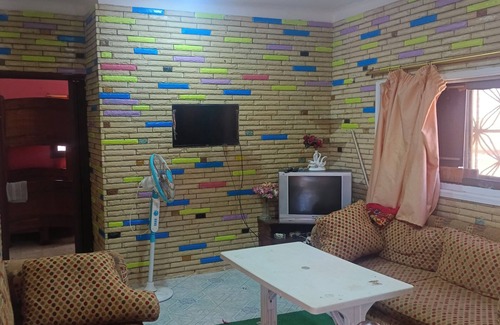 Ad-Dukhaylah Apartment | Hot romantic agmista beach flat