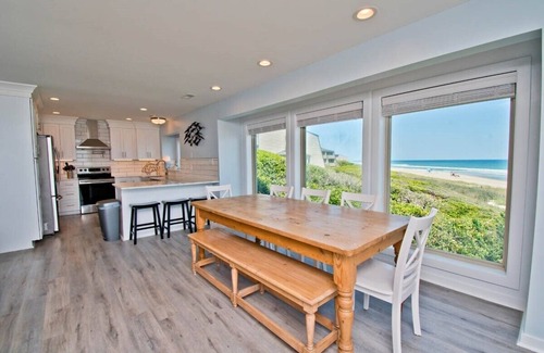 Pine Knoll Shores Condo | HOT SUMMER DEALS FOR MAY & JUNE ON THIS GORGEOUS OCEAN FRONT CONDO!