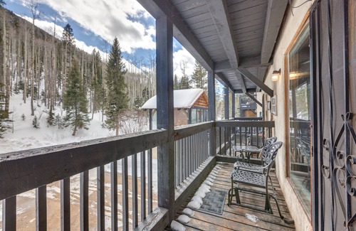 Taos Ski Valley Condo | Hot Tub Access: Studio 2 Mi to Taos Ski Resort