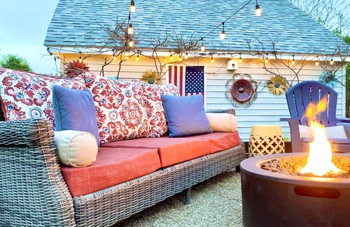 Lebanon House | Hot Tub & Firepit Unique Retreat 25 Mins To Hershey