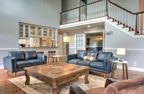 White Diamond Estates House | Hot Tub, Game Room & Pond Views + Biltmore Pass | Luxe Mountain Escape