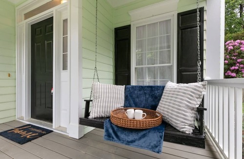 North Raleigh House | ☆ Hot Tub! Game Space! Fenced In Yard ☆