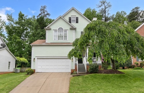 North Raleigh House | ☆ Hot Tub! Game Space! Fenced In Yard ☆
