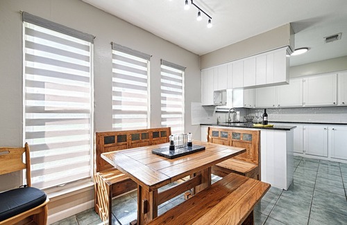 Crowley House | Hot Tub,Gameroom,15 Miles to Dickies Arena,FirePit,BBQ Grill!