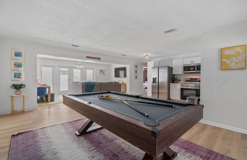 Clearwater House | Hot Tub, Heated Pool, Mini Golf Island Vibes