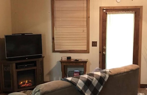 Laurelville Cabin | Hot Tub Hideout in Hocking Hills