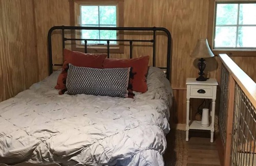 Laurelville Cabin | Hot Tub Hideout in Hocking Hills