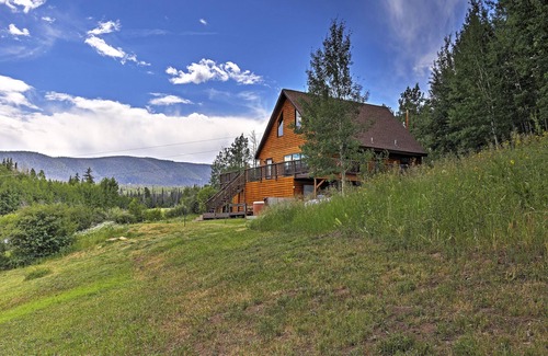Kremmling Cabin | Hot Tub + Mtn Views: Gore Pass Kremmling Cabin