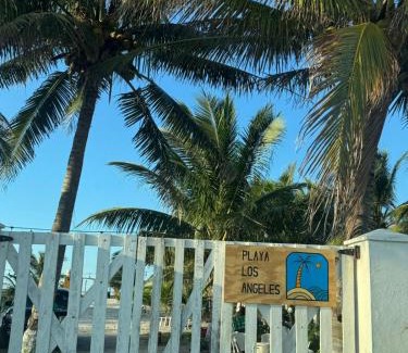 Carmen Apartment | Hote Playa Los Angeles Bungalow Kalua