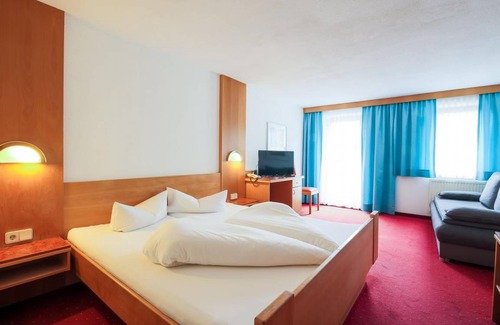 Feichten Hotel | Hotel ∙ 3 guests