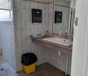 Parkes Hotel | Hotel ∙ 4 guests